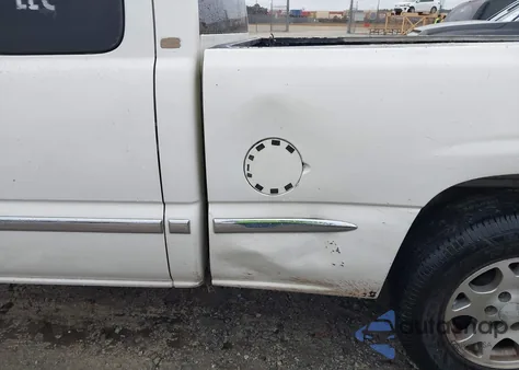2002 GMC Sierra 1500 Sle z USA, uszkodzony, nr VIN 2GTEC19V321361621